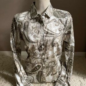 NWT Van Heusen Ladies Button Down